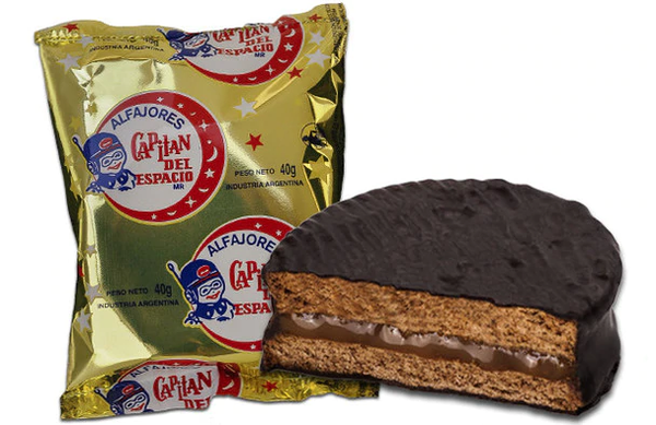 Alfajor Capitán del Espacio Negro, 40 g (6 unidades) [Sandwich Cookies]
